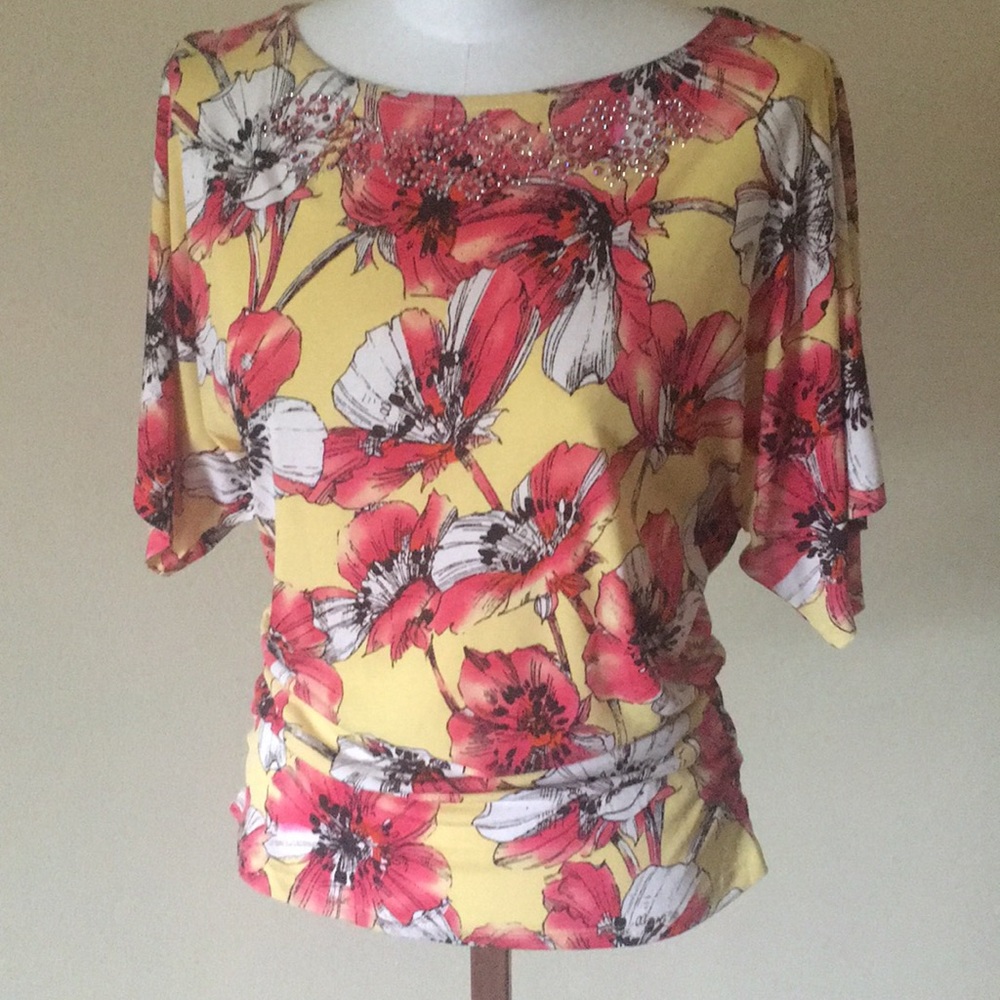Floral top